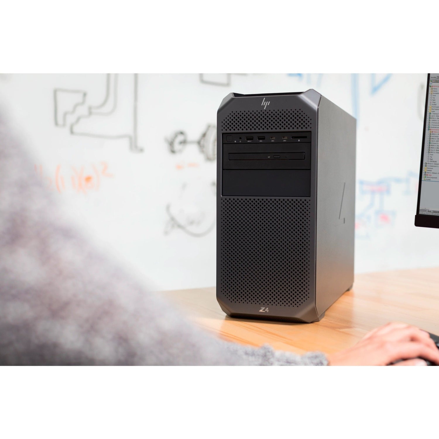 HP Workstation Z4 G4 Tower, Intel Xeon Hexa-core W-2235 3.80 GHz, 16GB RAM, 512GB SSD